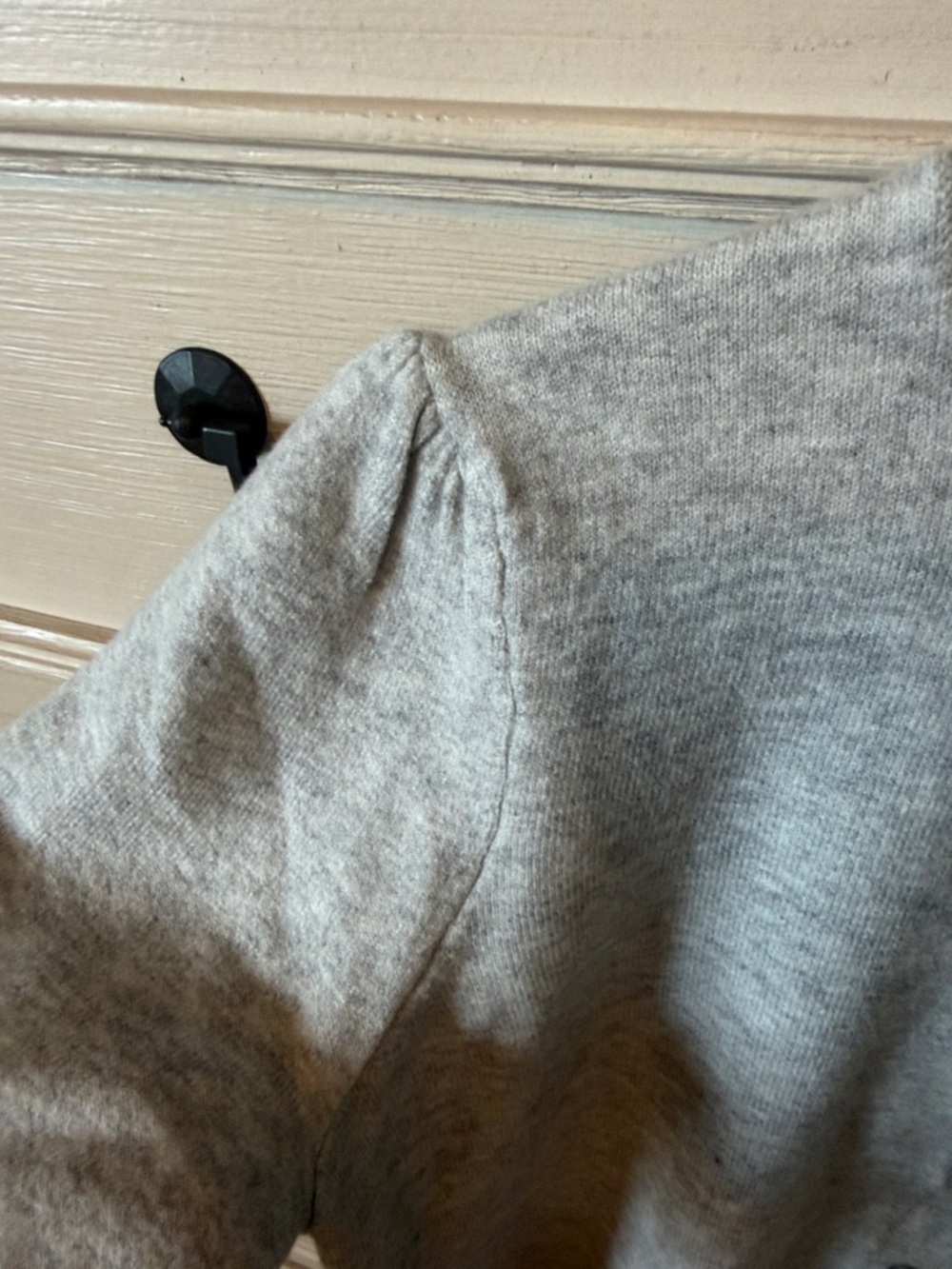 Moon & Madison Light Gray Short Sleeve Button Front Cardigan - Picture 5 of 5